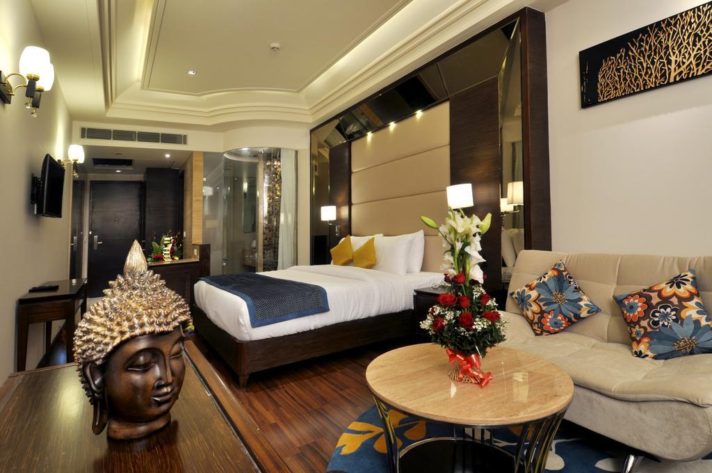 The Cove Hotel Panchkula Habitación foto